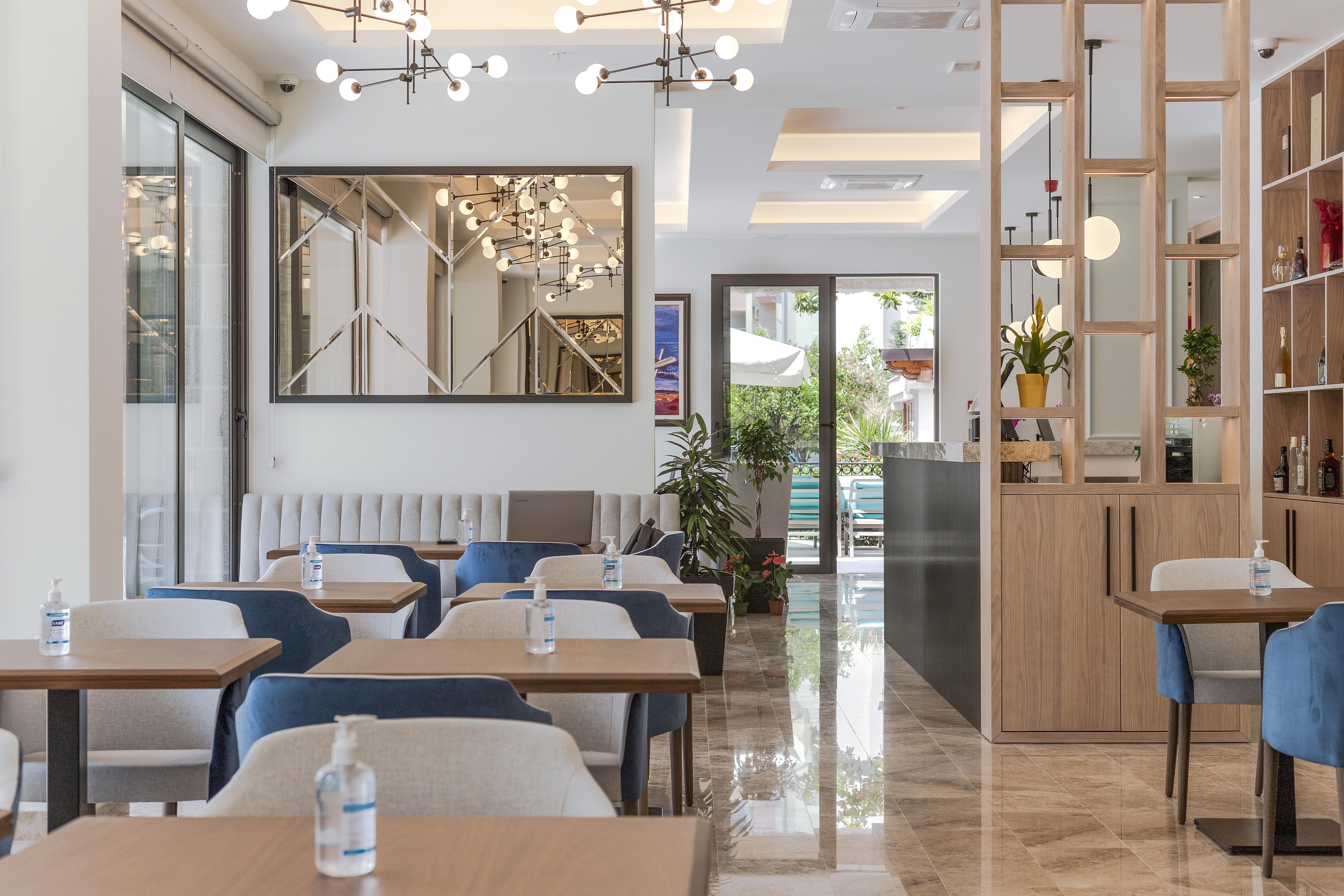 Boutique Hotel Momentum By Aycon Budva Exterior foto