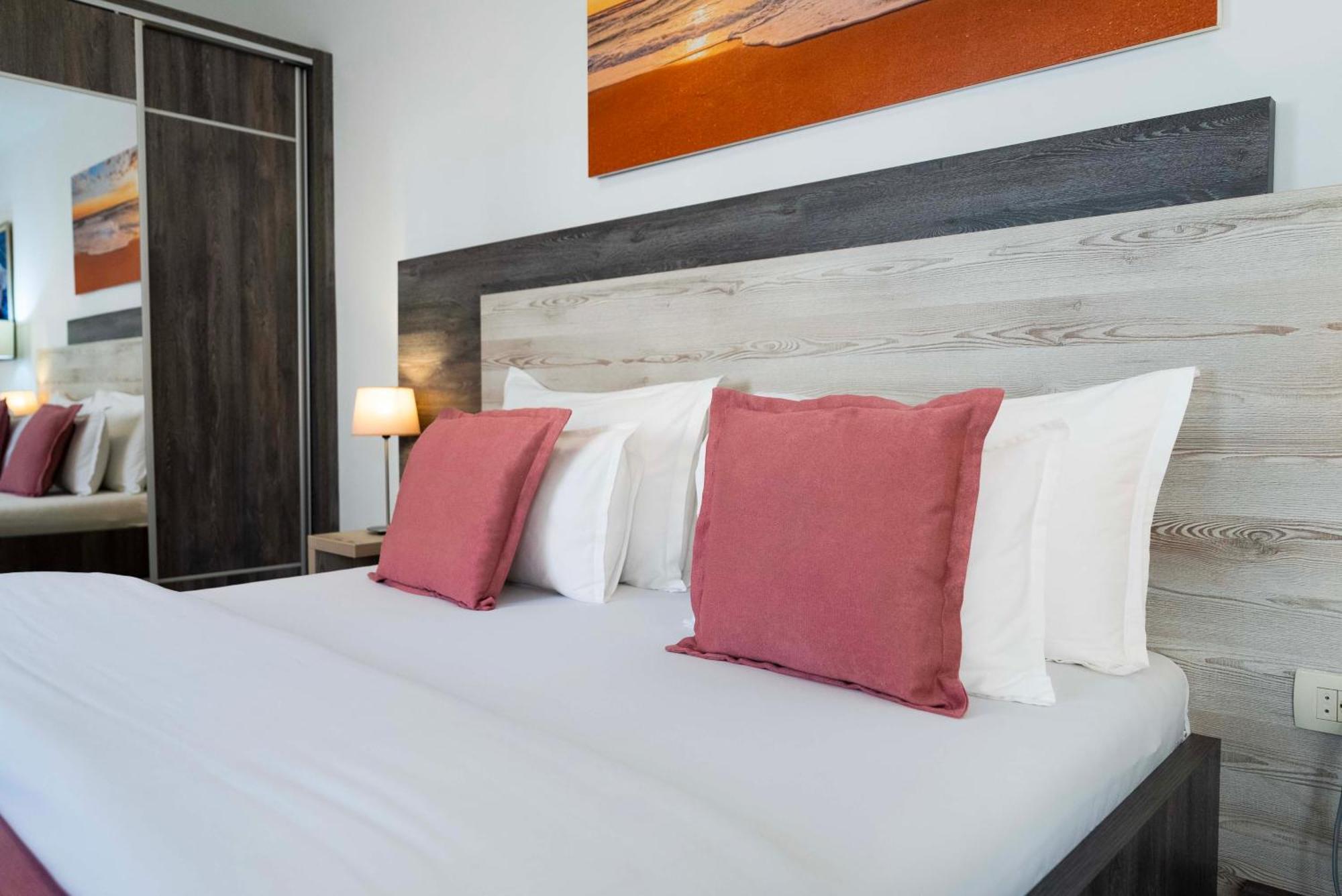Boutique Hotel Momentum By Aycon Budva Quarto foto